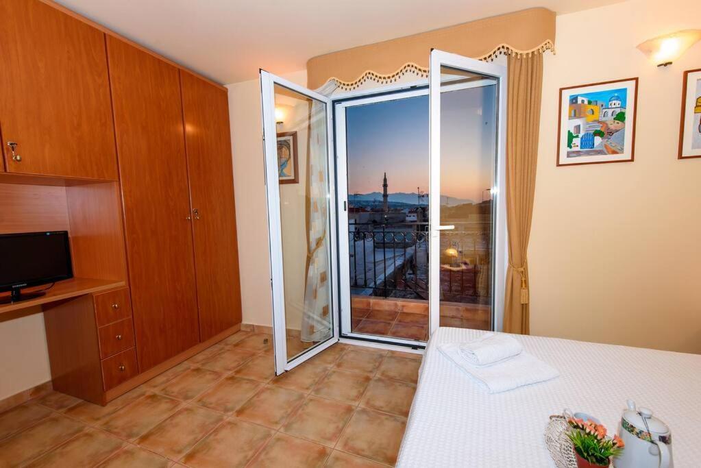 Elisabeth'S Penthouse At The Heart Of The City Ретимно Екстериор снимка