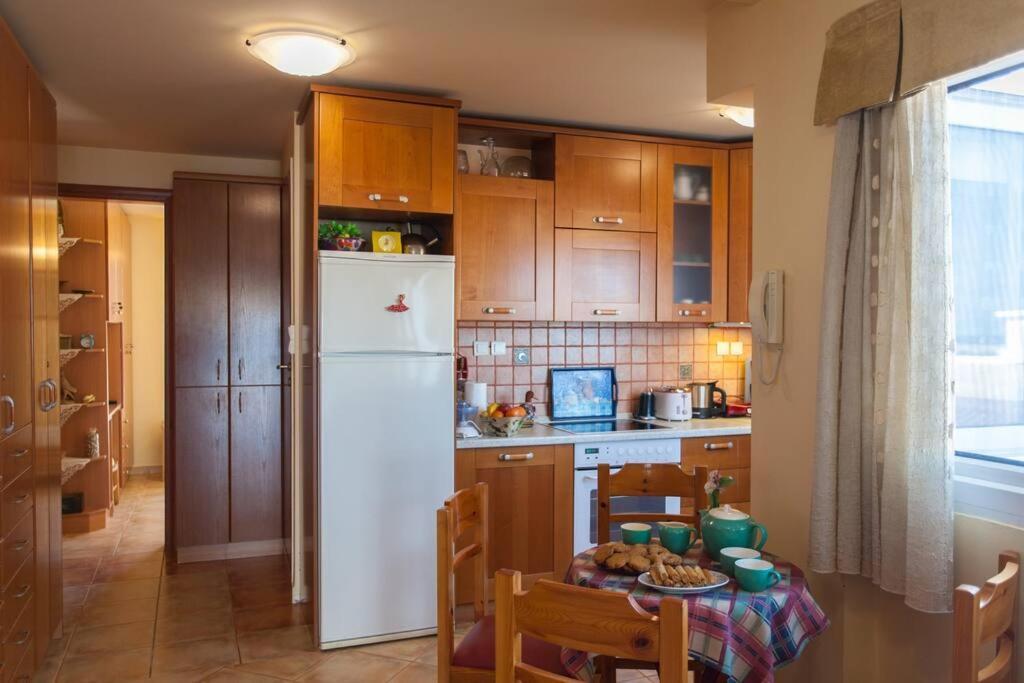 Elisabeth'S Penthouse At The Heart Of The City Ретимно Екстериор снимка